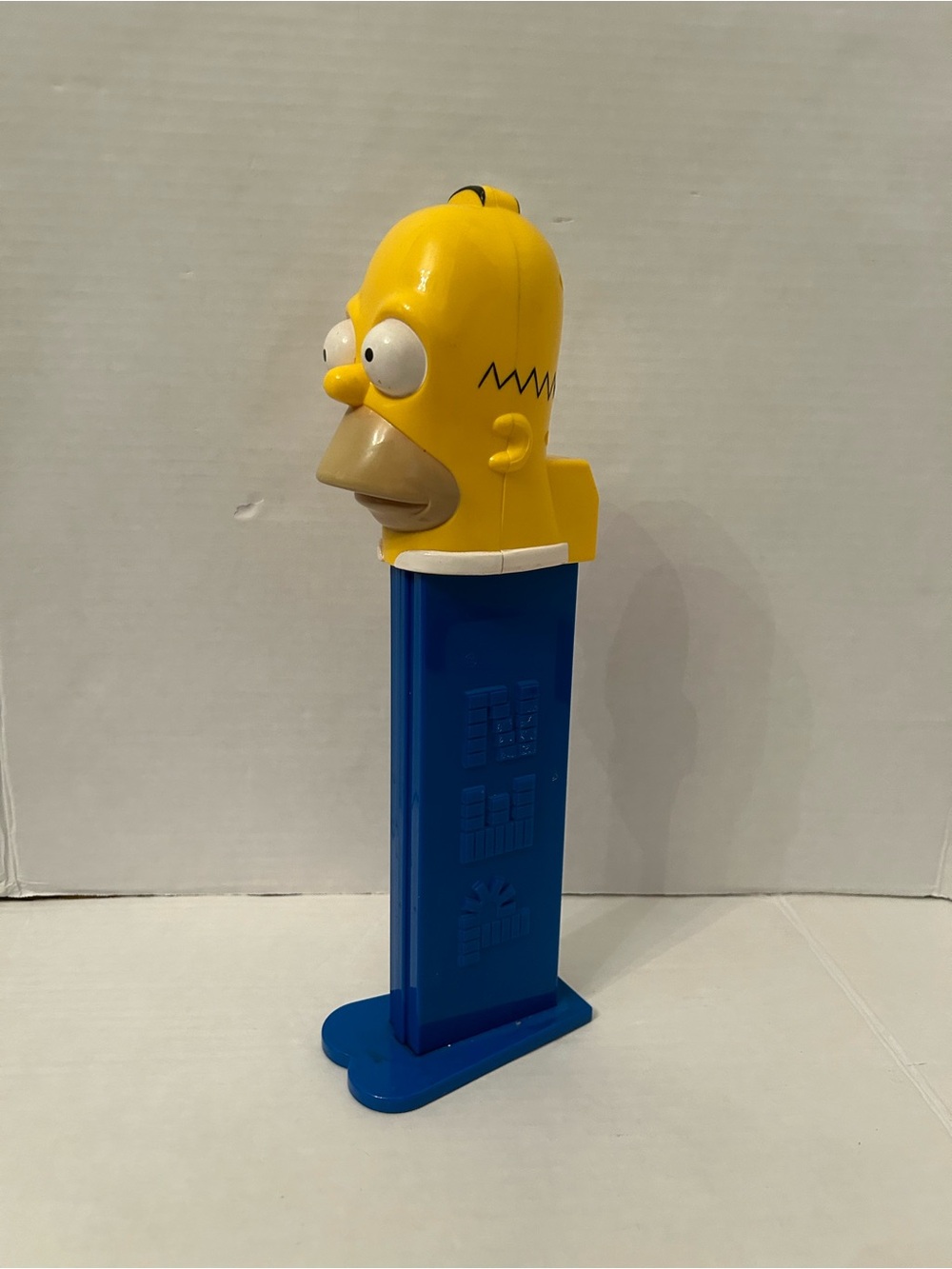 Homer Simpson Jumbo Yellow & Blue PEZ-Style Candy Dispenser